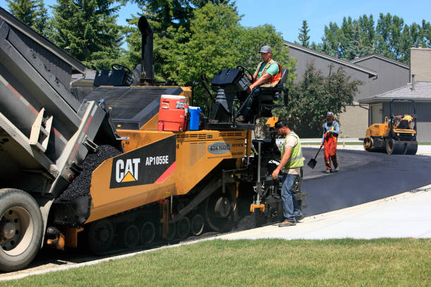 Best Driveway Paving Contractor  in Line Acres, MO